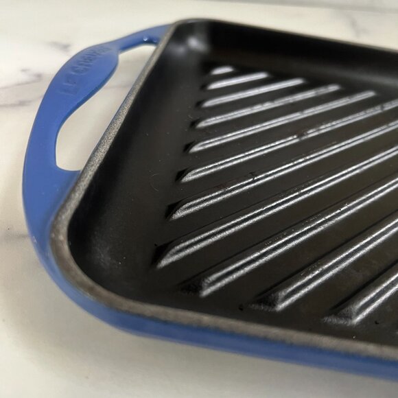 Le Creuset Enameled Cast Iron Skinny Square Grill, Lapis Blue - Picture 3 of 6